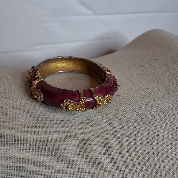 Kenneth Jay Lane KJL Purple Enamel Hinged Clamper Bangle Gold Rope Scroll Bracel - Picture 3 of 12